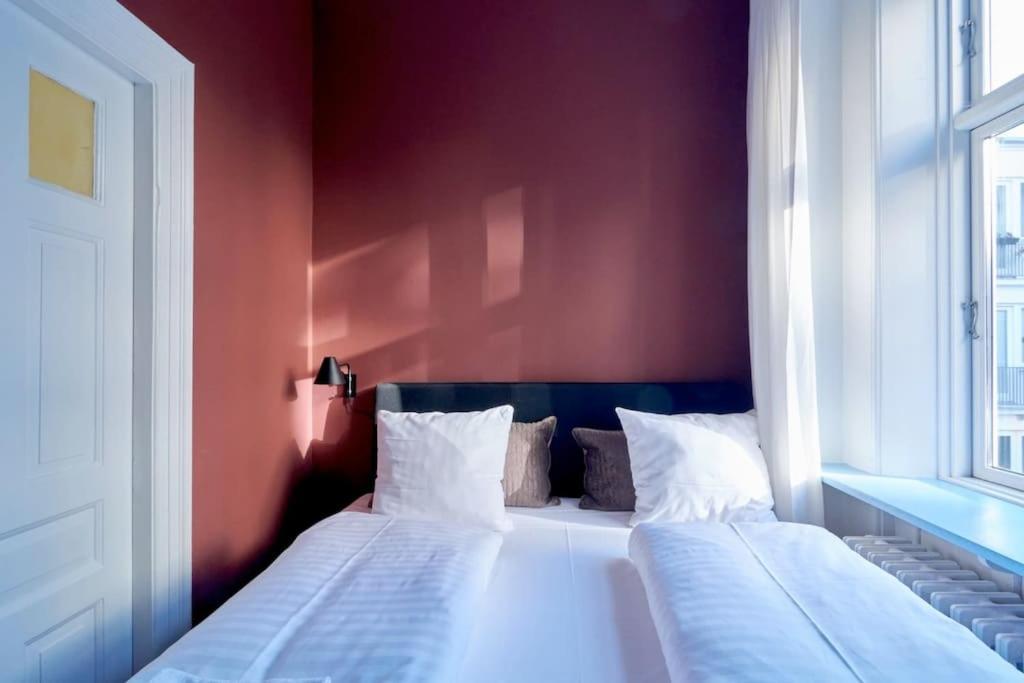 Moderen And Sleek 3Br With Bath By The Lakes And Metro 哥本哈根 外观 照片