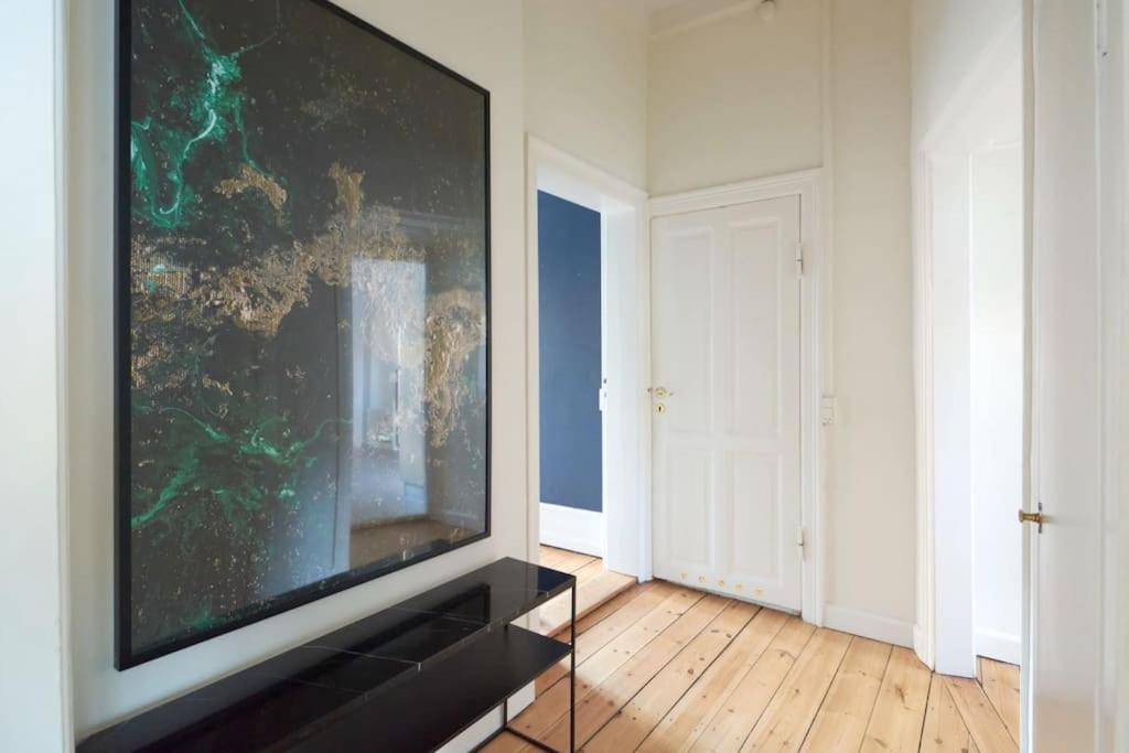 Moderen And Sleek 3Br With Bath By The Lakes And Metro 哥本哈根 外观 照片